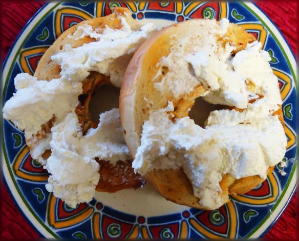 bagels and cream cheese MGD©